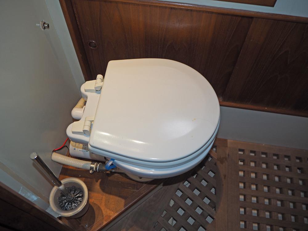 Cabin en avant, H&eacute;bergements